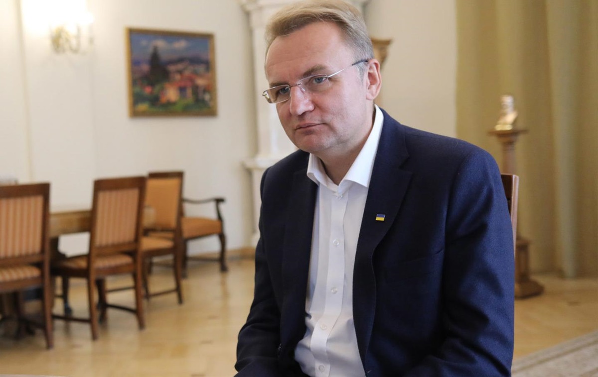 Новини України - У кабінеті мера Львова знайшли "прослушку"