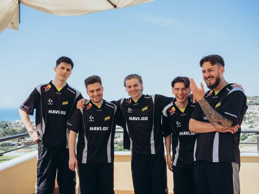 Новини спорту - NaVi з неймовірною перемогою над Aurora виходять із групи TWC-2025