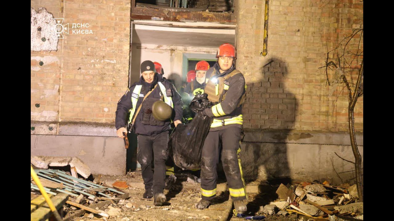 Ліквідація наслідків російської атаки на Київ