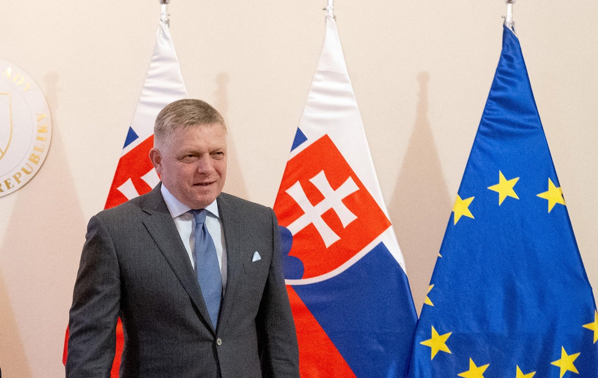 Новини України - У Словаччині школярі зірвали виступ Фіцо після його нападок на Україну