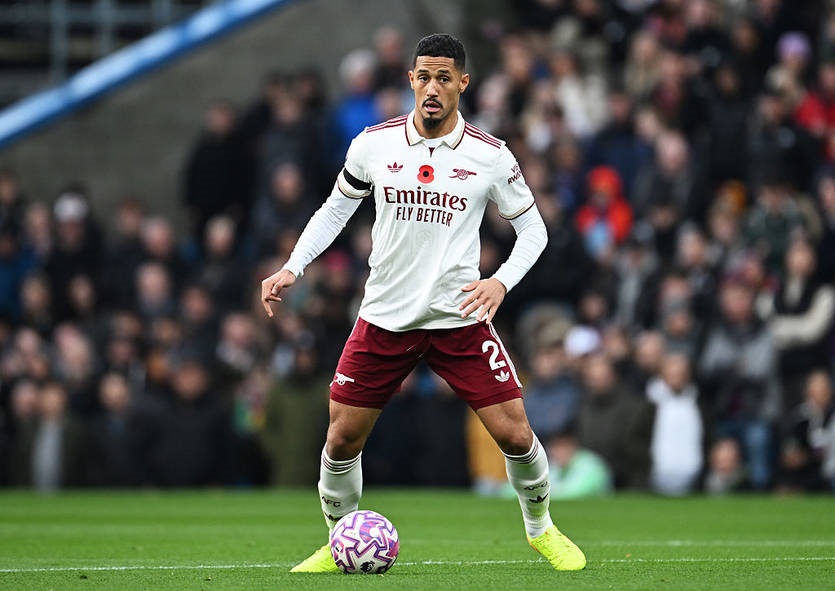 Новини спорту - Відомий захисник пояснив, чому обрав Арсенал замість Реала