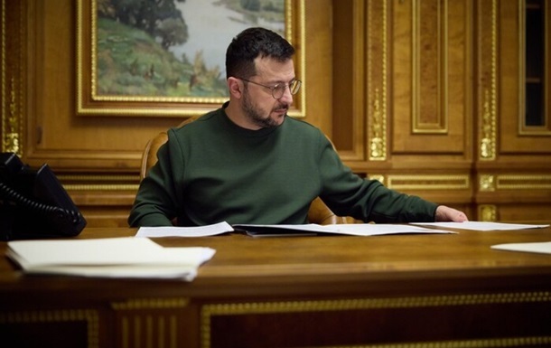 Новини України - Зеленський призначив суддів до місцевих та апеляційних судів