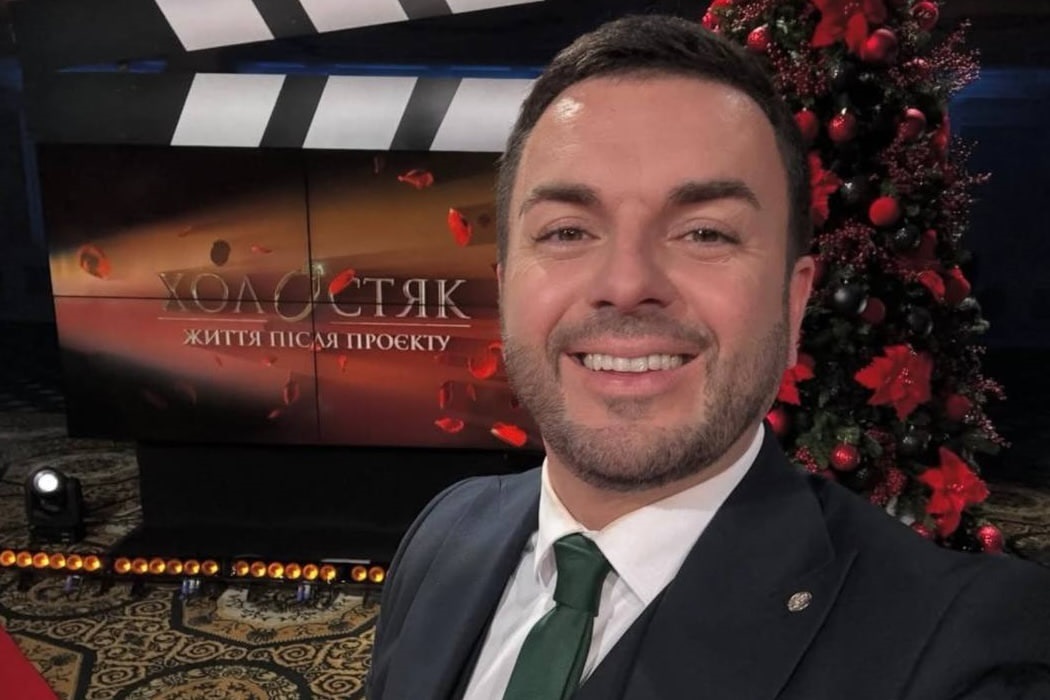 Новини культури - Григорій Решетнік став доктором філософії: захистив дисертацію про Холостяк